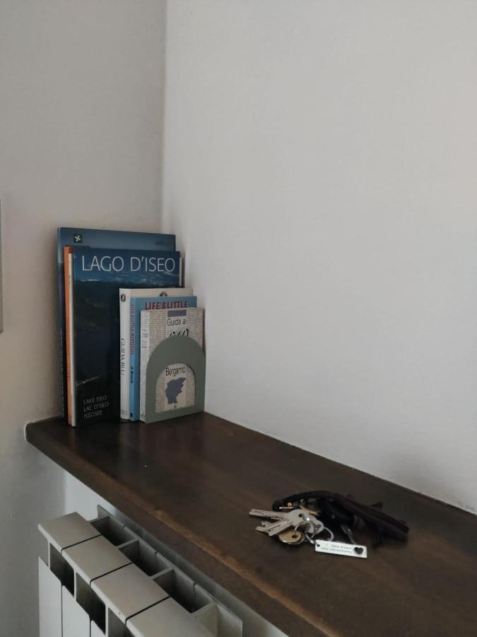 La Mansarda Sul Lago 로베레 외부 사진